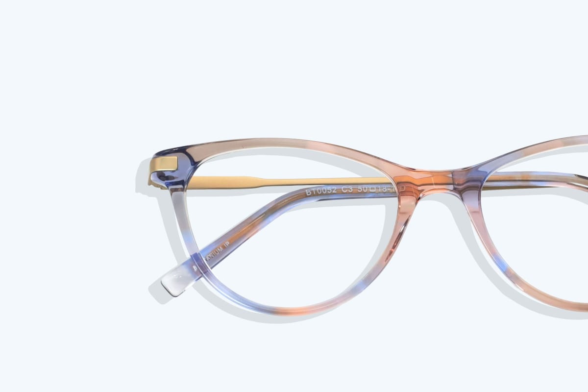 aura cute glasses with cat eye frame