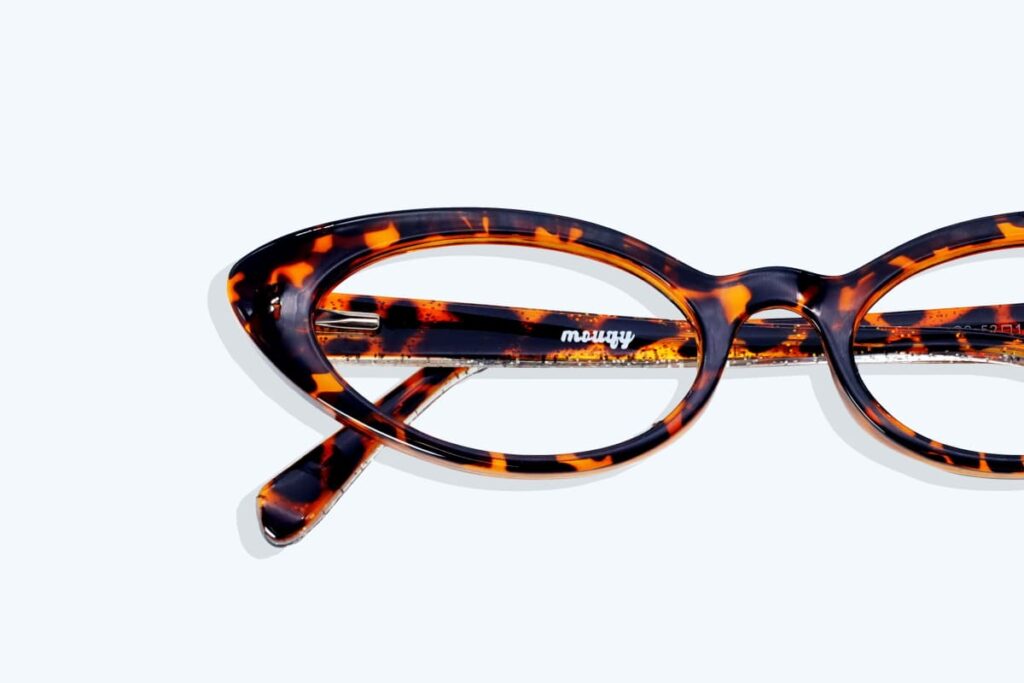 candid cat eye glasses with tortoise frame