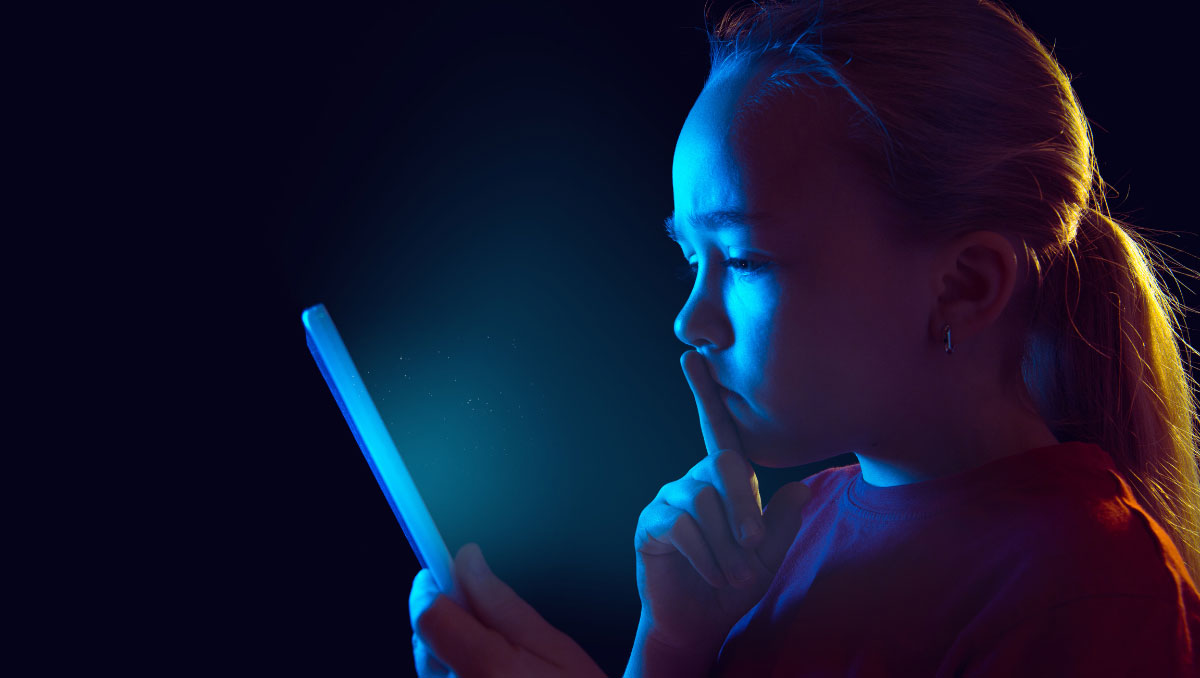 Screen time in the dark