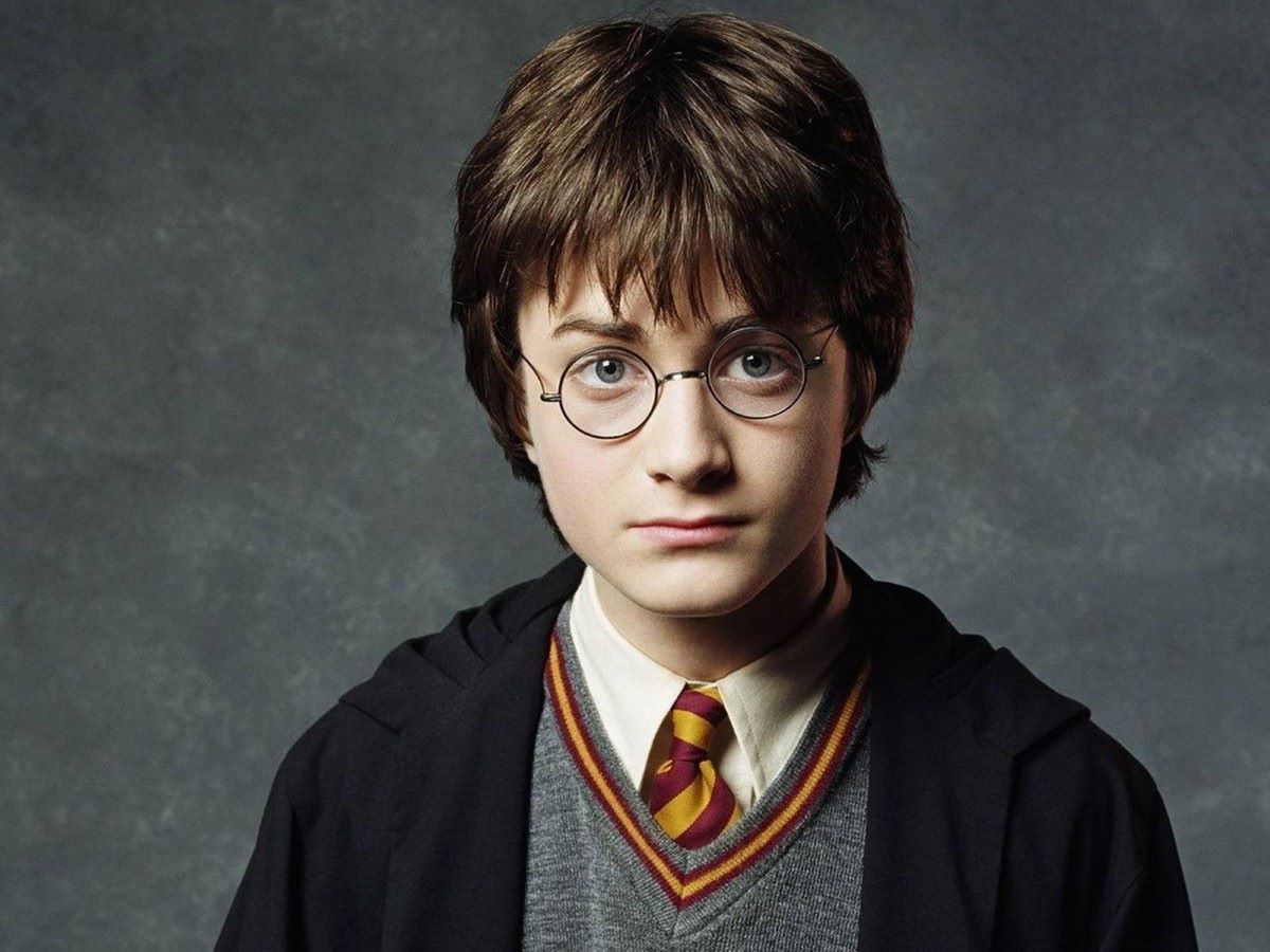 harry potter in round glasses