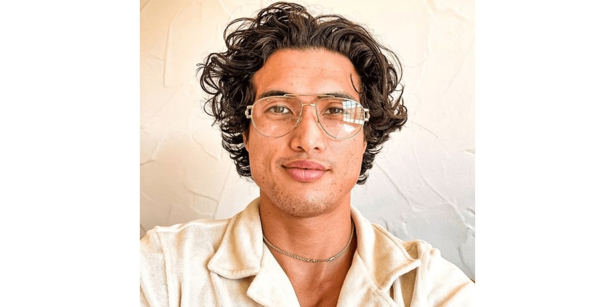 Spotting the Hottest Trends' for Men's Glasses