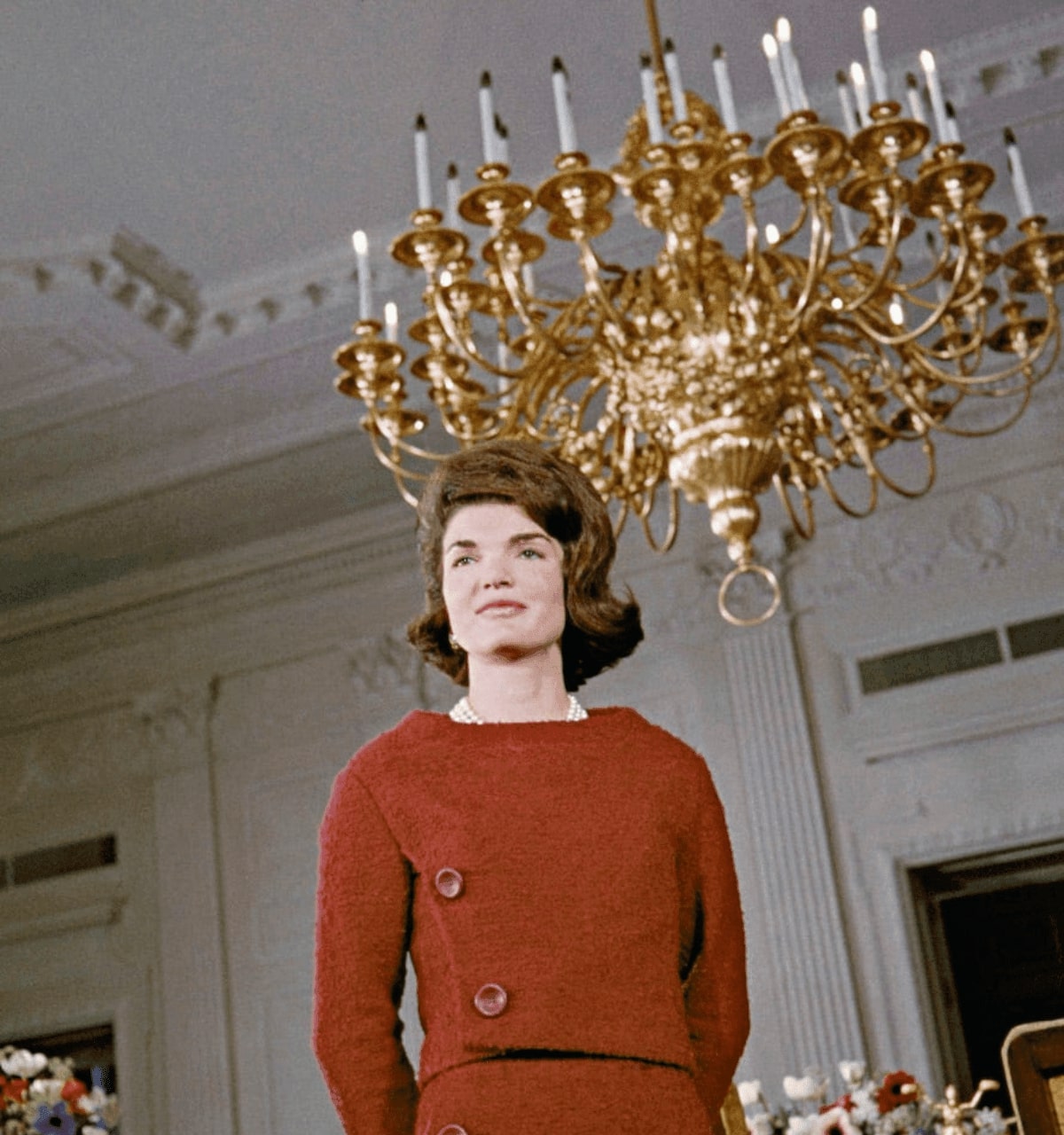 jackie o giving tour in the renovated white house