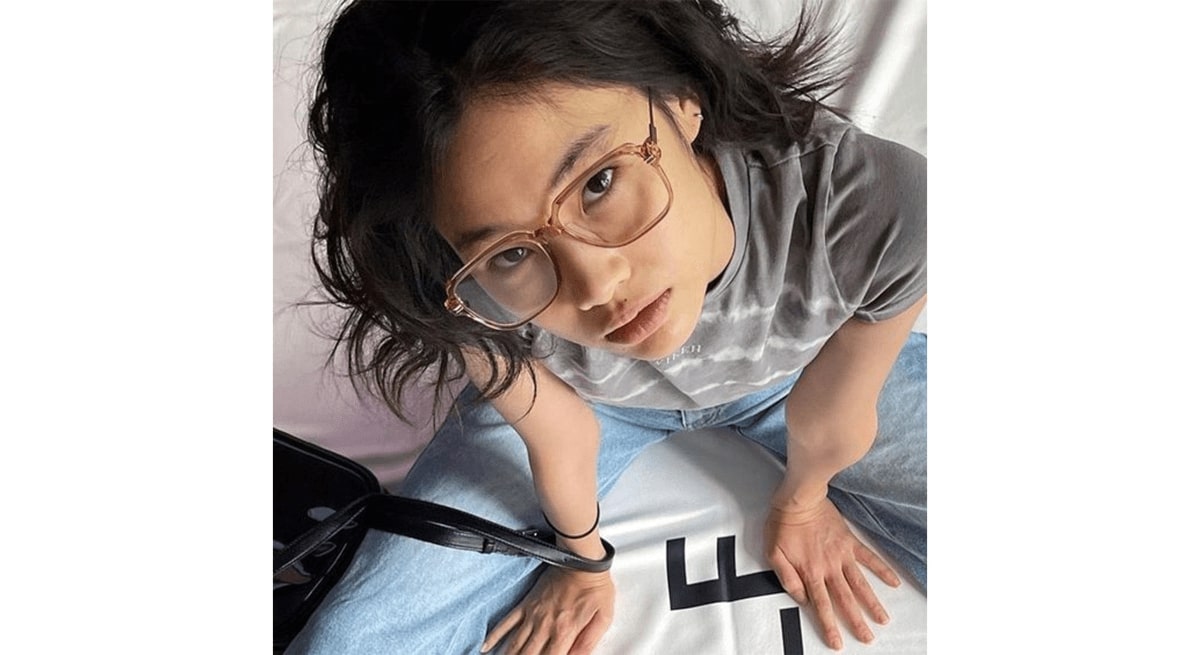 jung ho yeon wearing a pair of oversized square frame