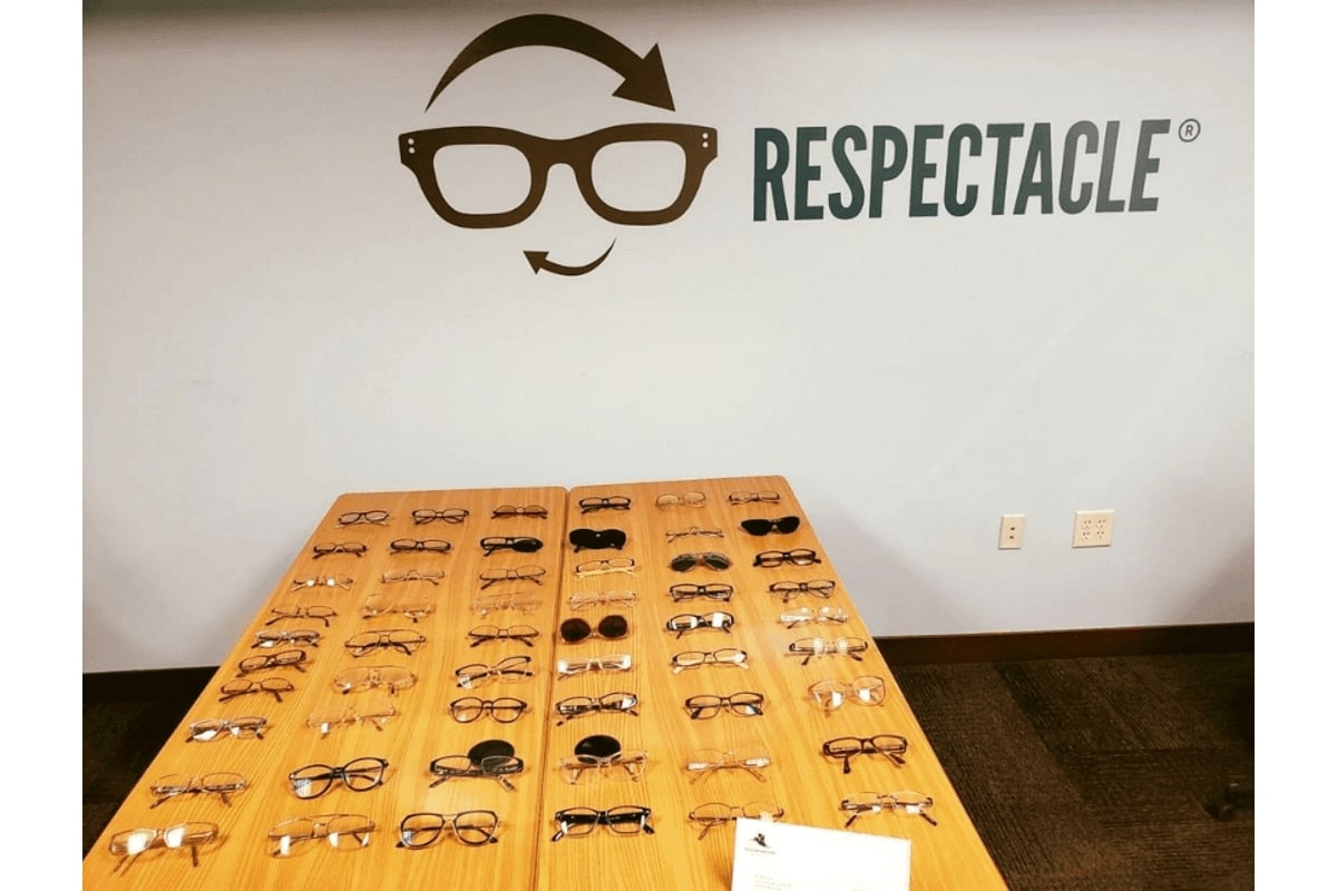 respectacle glases donation store