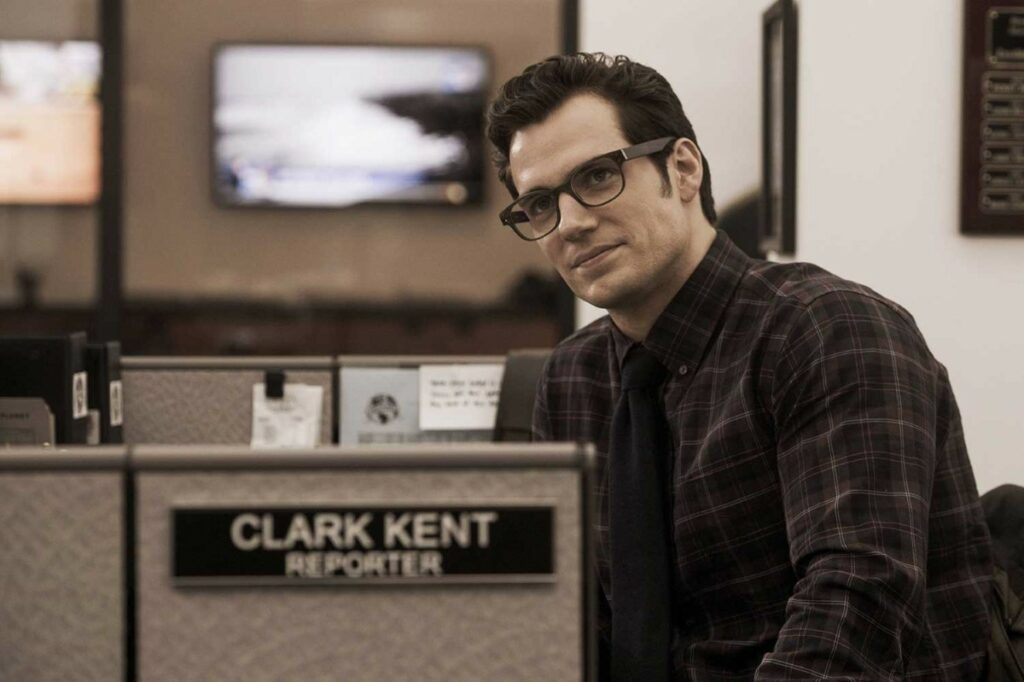 superman in clark kent disguise with glasses
