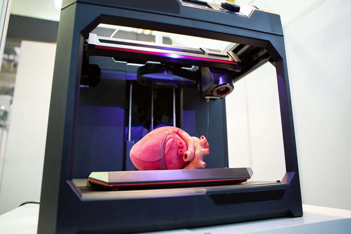 mock up of printing a heart implant advanced by 3d technology