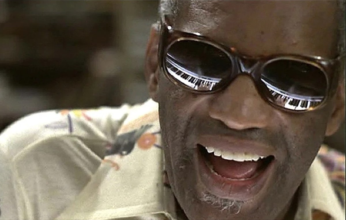 ray charles wearing a pair of rectangle tortoiseshell glasses