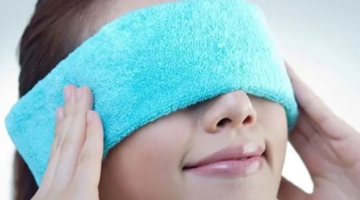 warm compress helps treat stye