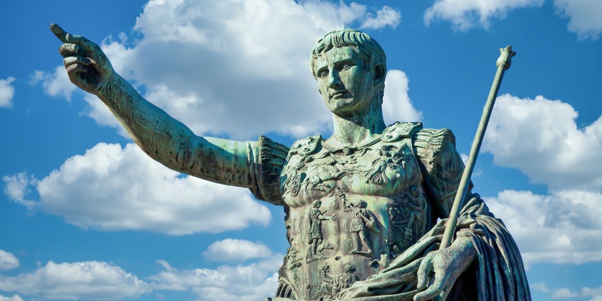 the statue of the roman emperor nero