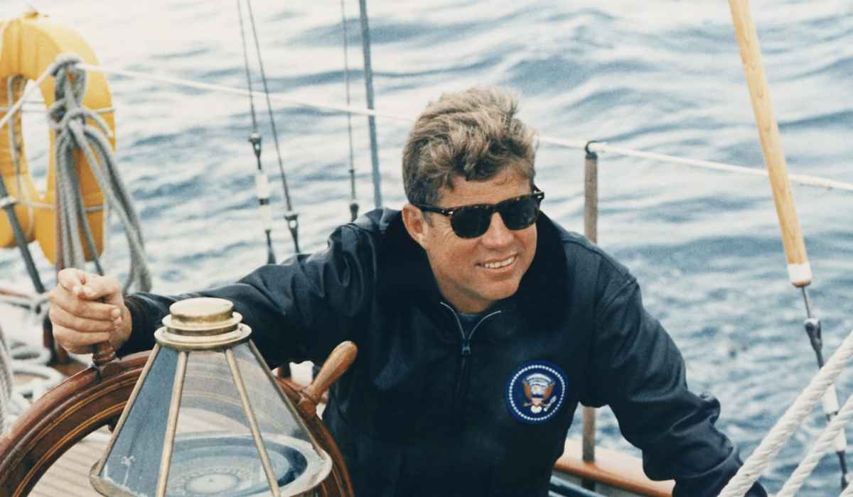 us president john f kennedy wearing a pair of wayfarers