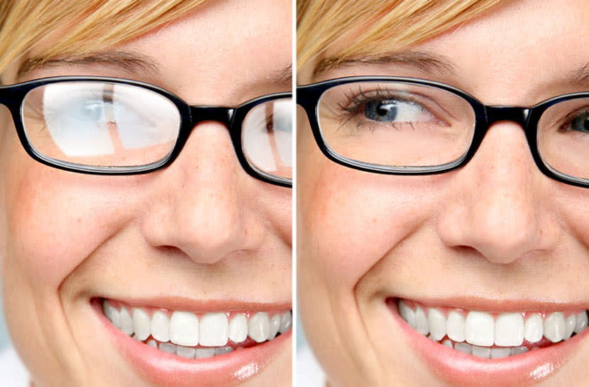 woman wears glasses with anti reflective coating