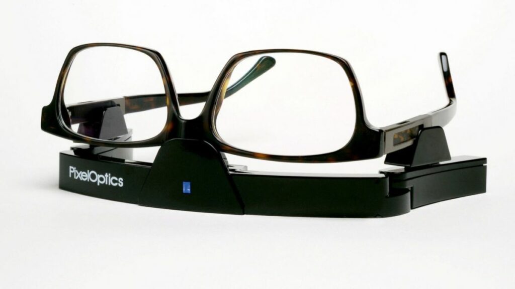 What Are Adjustable Focus Eyeglasses?