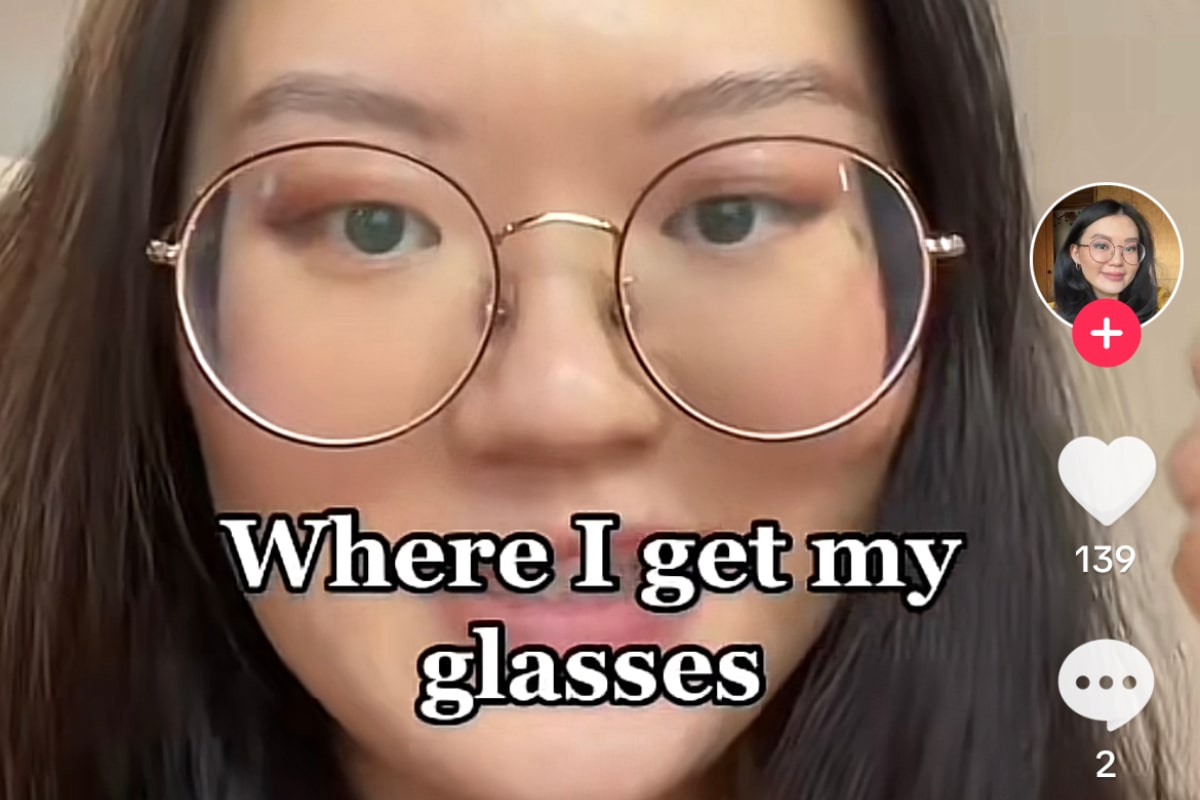 annz wears round glasses on tiktok