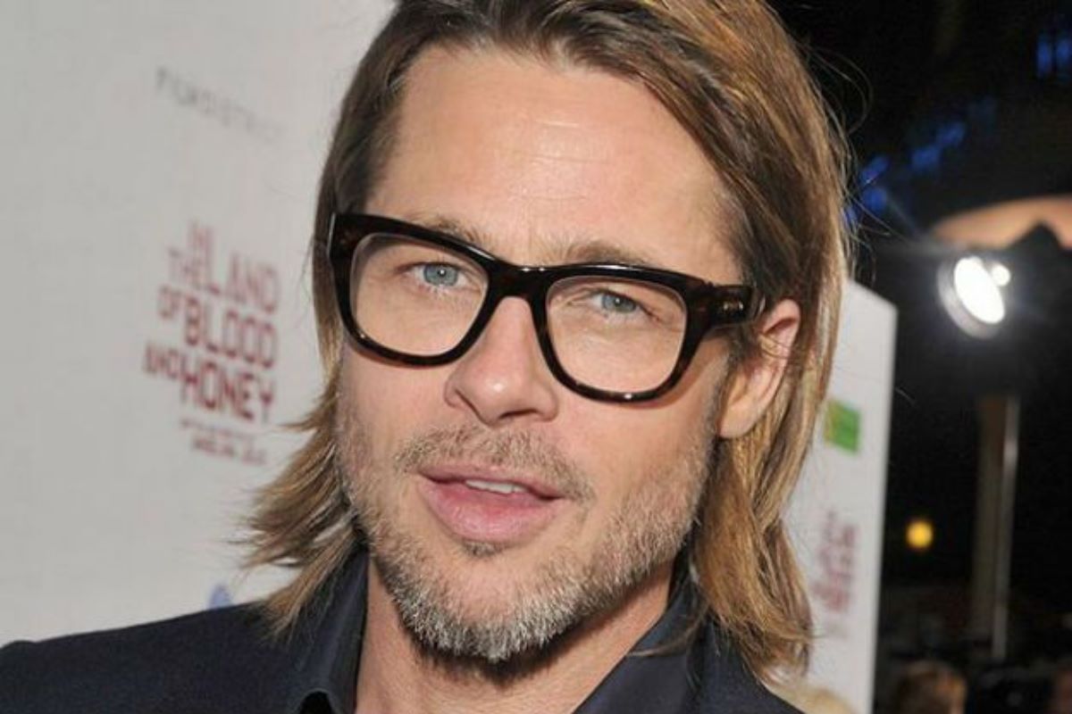 Brad Pitt wearing minimalist glasses