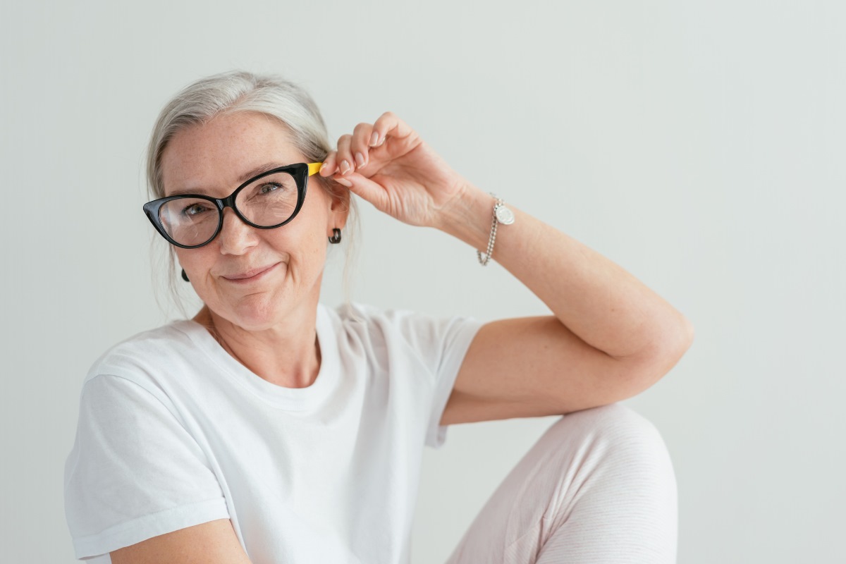 comfy stylish frames for seniors