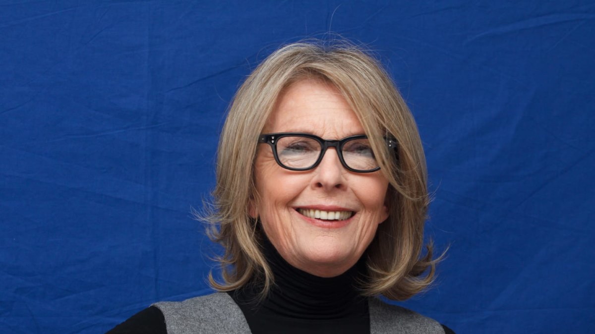 diane keaton with cat eye glasses