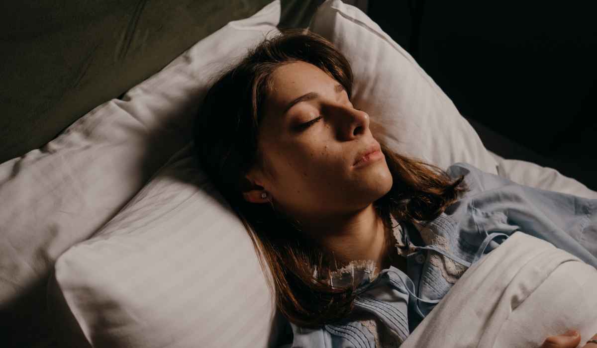 Getting a good night's sleep can lower the risk of eye diseases such as dry eye and glaucoma