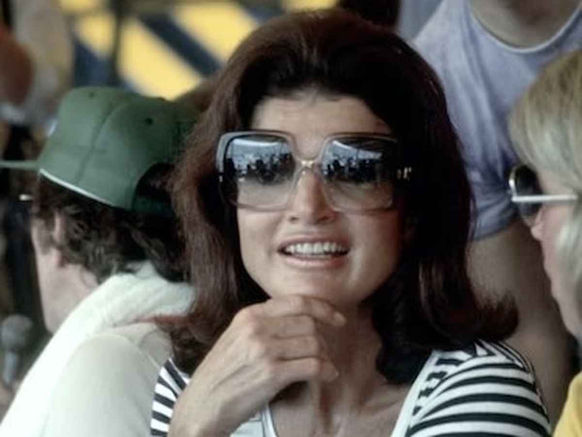 jackie o oversized gradient white sunglasses in a tournament 1976