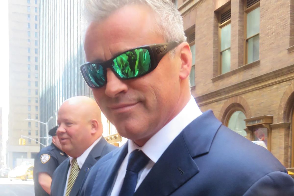 matt leblanc in wraparound sunglasses